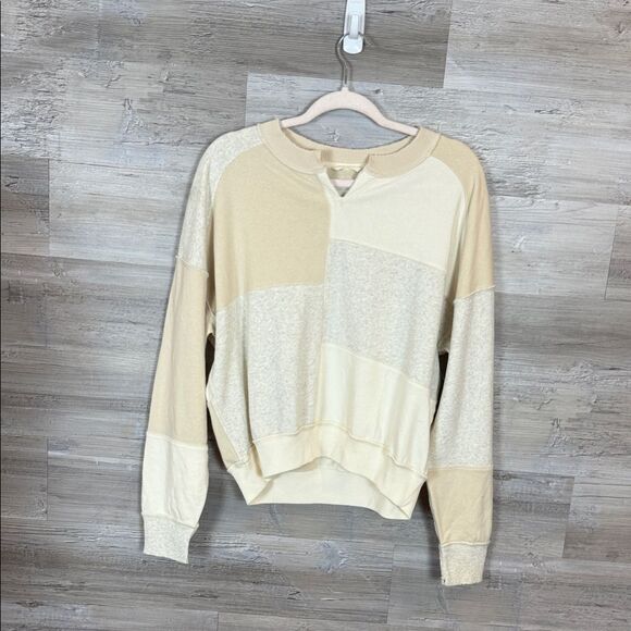 American Eagle Outfitters Beige and Cream Pullover - Picture 1 of 4